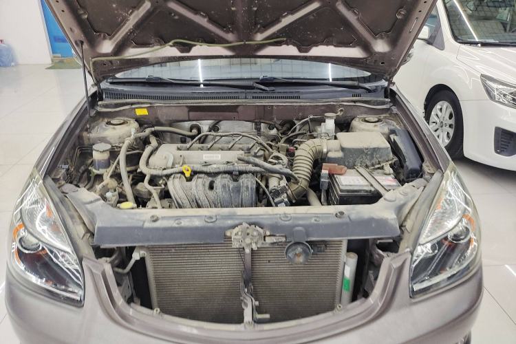 Used Geely Auto Ocean 2012 Energy-Saving Edition 1.5L Manual SuperDelight Model Engine Bay