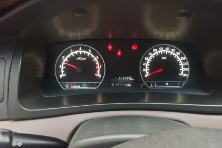 Used Geely Auto Ocean 2012 Energy-Saving Edition 1.5L Manual SuperDelight Model Instrument Cluster