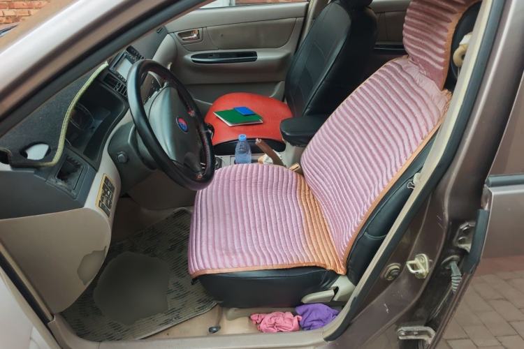Used Geely Auto Ocean 2012 Energy-Saving Edition 1.5L Manual SuperDelight Model Left Front Seat