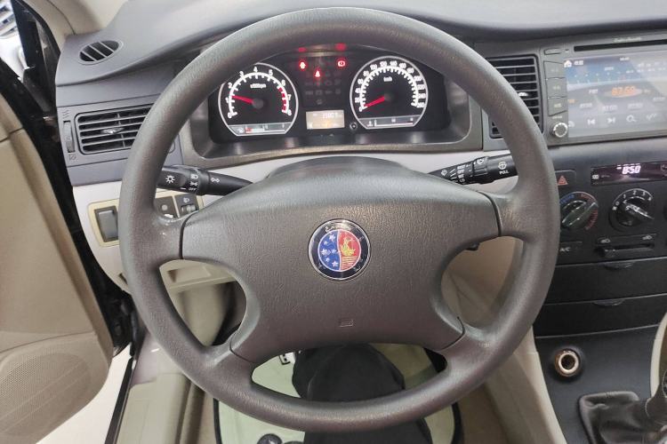 Used Geely Auto Ocean 2012 Energy-Saving Edition 1.5L Manual SuperDelight Model Steering Wheel