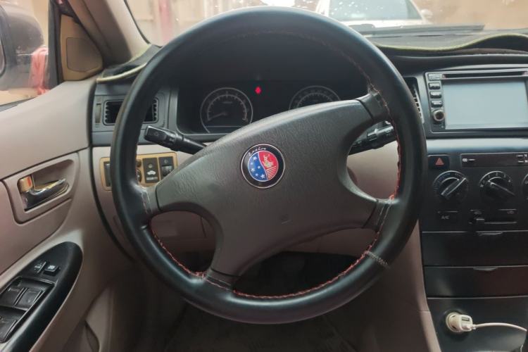 Used Geely Auto Ocean 2012 Energy-Saving Edition 1.5L Manual SuperDelight Model Steering Wheel