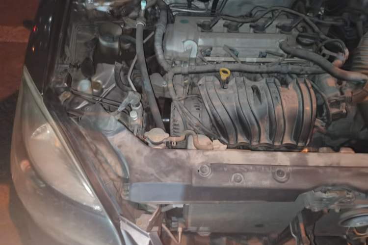 Used Geely Auto Ocean 2012 Energy-Saving Edition 1.5L Manual SuperDelight Model Engine Bay Right