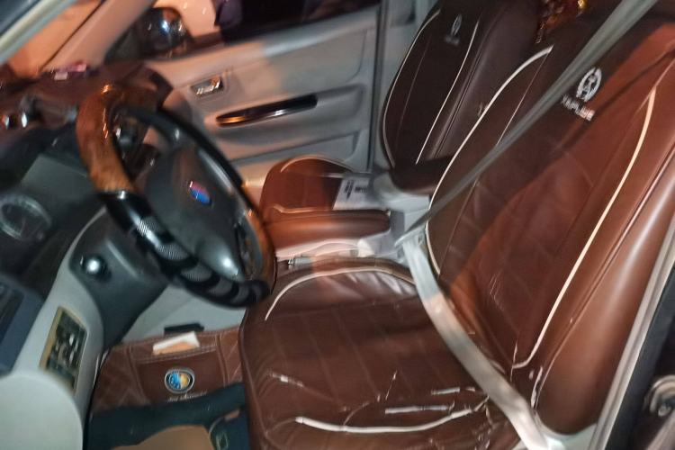 Used Geely Auto Ocean 2012 Energy-Saving Edition 1.5L Manual SuperDelight Model Left Front Seat