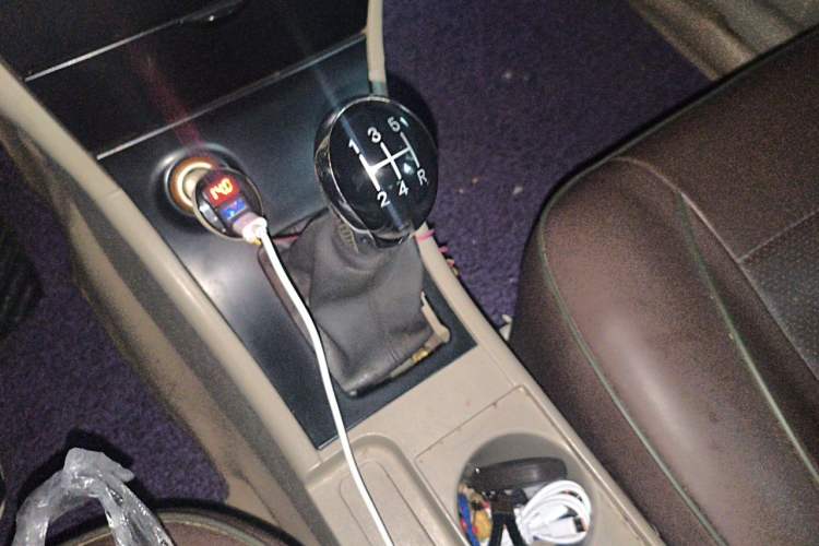 Used Geely Auto Ocean 2012 Energy-Saving Edition 1.5L Manual SuperDelight Model Gear Lever