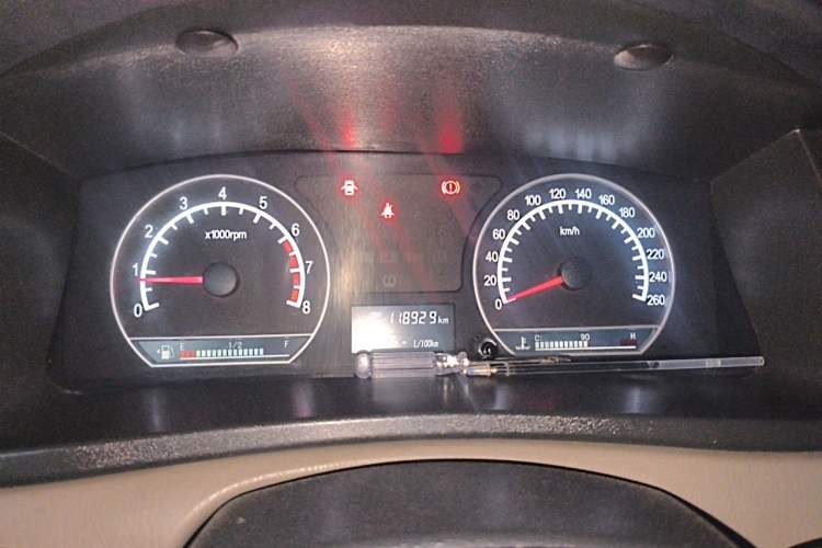 Used Geely Auto Ocean 2012 Energy-Saving Edition 1.5L Manual SuperDelight Model Instrument Cluster