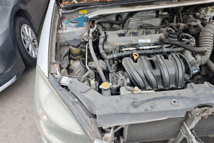 Used Geely Auto Ocean 2012 Energy-Saving Edition 1.5L Manual SuperDelight Model Engine Bay Right