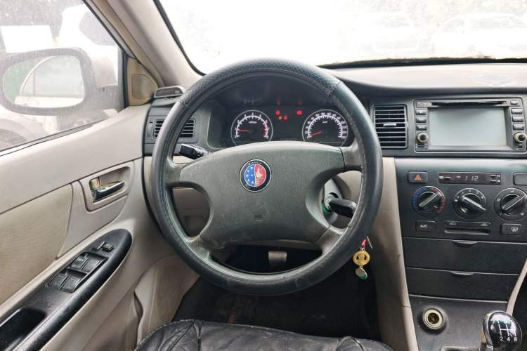 Used Geely Auto Ocean 2012 Energy-Saving Edition 1.5L Manual SuperDelight Model Steering Wheel