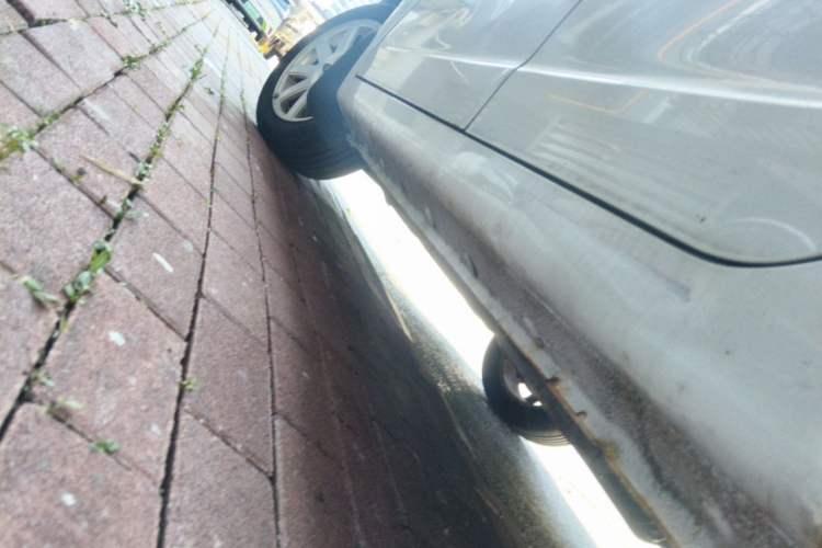 Used Geely Auto Ocean 2012 Energy-Saving Edition 1.5L Manual SuperDelight Model Chassis Rear Left