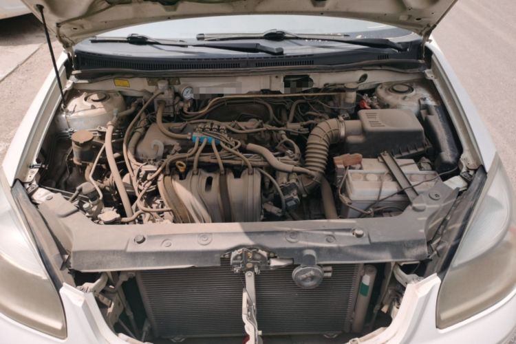 Used Geely Auto Ocean 2012 Energy-Saving Edition 1.5L Manual SuperDelight Model Engine Bay