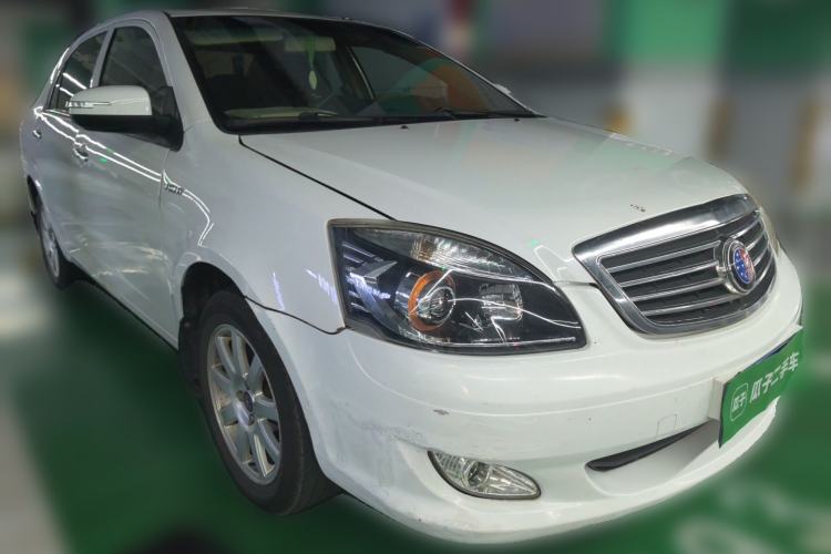 Used Geely Auto Ocean 2012 Energy-Saving Model 1.5L Manual Entry-Level Trim Front Right 45 Deg