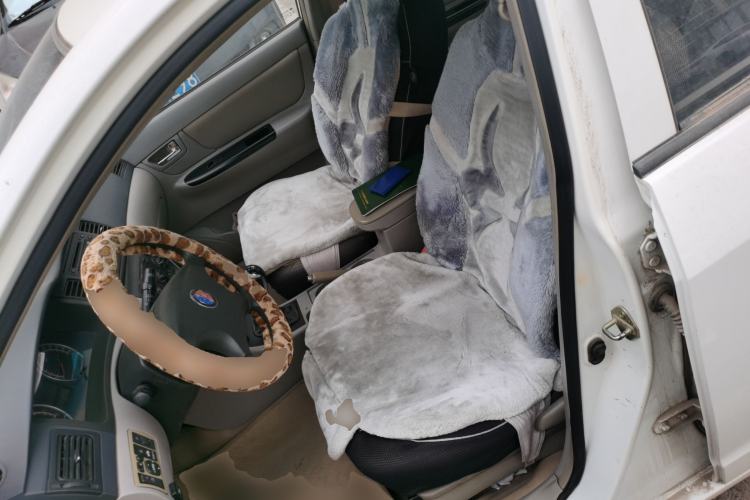 Used Geely Auto Ocean 2012 Energy-Saving Edition 1.5L Manual SuperDelight Model Left Front Seat