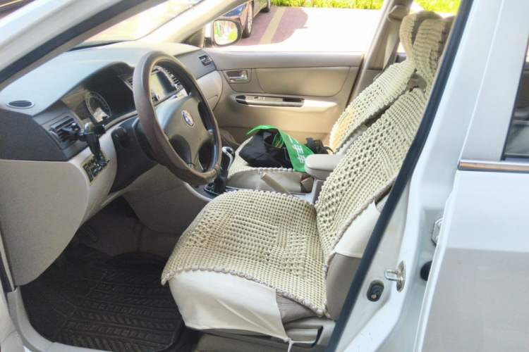 Used Geely Auto Ocean 2012 Energy-Saving Edition 1.5L Manual SuperDelight Model Left Front Seat