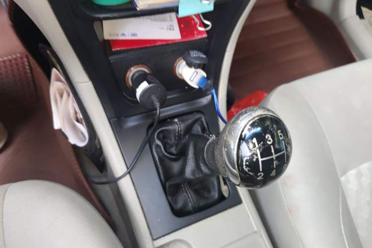 Used Geely Auto Ocean 2014 1.5L Manual Elite Model Gear Lever