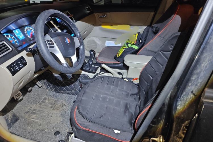 Used Geely Auto Ocean 2014 1.5L Manual Elite Model Left Front Seat