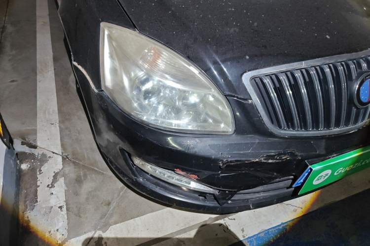 Used Geely Auto Ocean 2014 1.5L Manual Elite Model Right Front Headlight