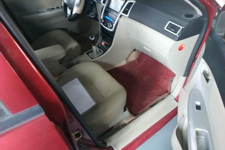 Used Geely Auto Ocean 2014 1.5L Manual Elite Model Right Front Seat
