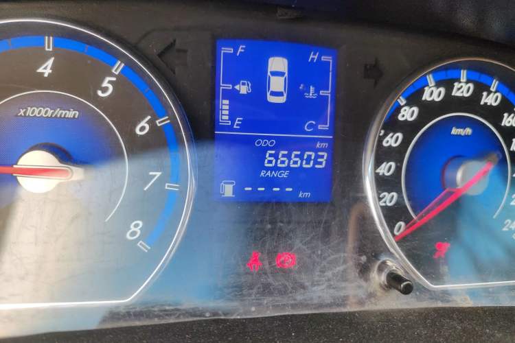 Used Geely Auto Ocean 2014 1.5L Manual Elite Model Odometer Close Up