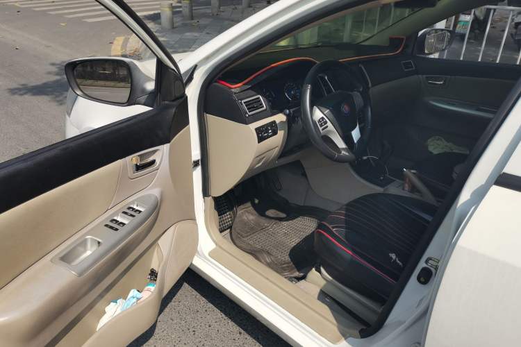 Used Geely Auto Ocean 2014 1.5L Manual Elite Model Driver Seat