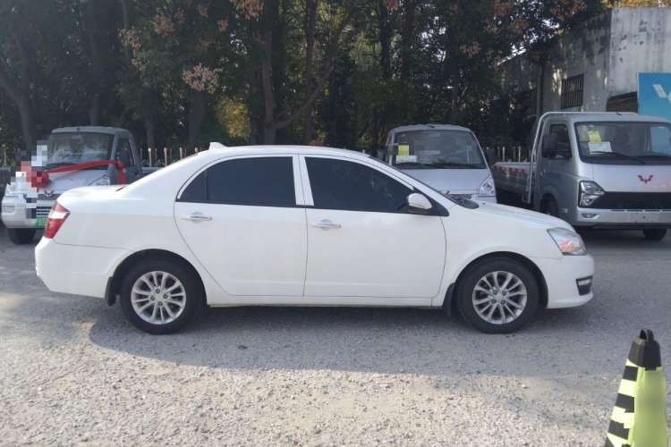 Used Geely Auto Ocean 2014 1.5L Manual Elite Model Exterior 2