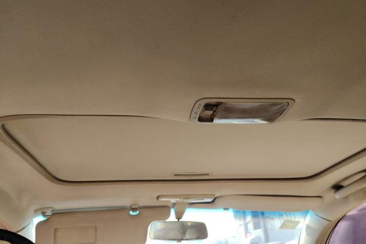 Used Geely Auto Ocean 2014 1.5L Manual Luxury Model Headliner