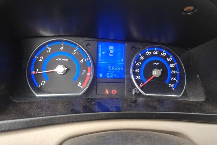 Used Geely Auto Ocean 2014 1.5L Manual Elite Model Odometer Close Up