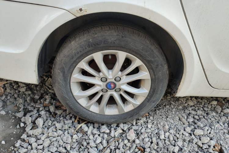Used Geely Auto Ocean 2014 1.5L Manual Luxury Model Right Rear Wheel Hub