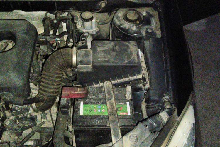 Used Geely Auto Ocean 2015 1.5L Manual Elite Model Engine Bay Left