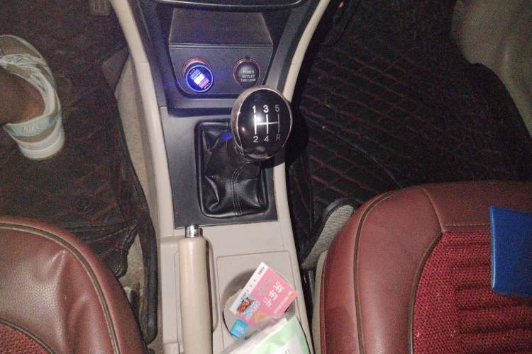 Used Geely Auto Ocean 2015 1.5L Manual Entry-Level Model Gear Lever