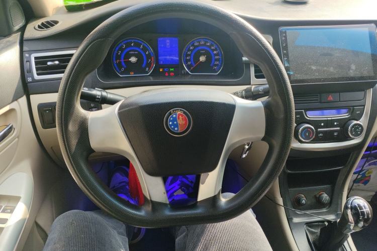 Used Geely Auto Ocean 2015 1.5L Manual Entry-Level Model Steering Wheel