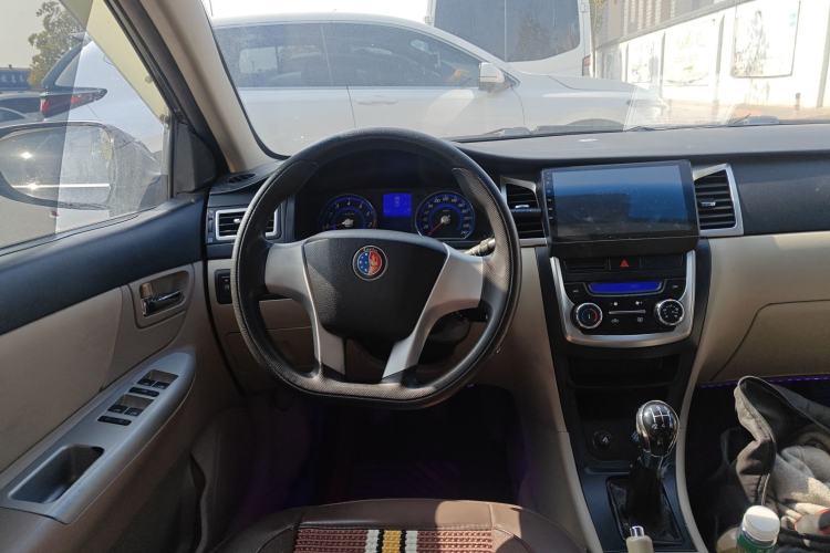 Used Geely Auto Ocean 2015 1.5L Manual Entry-Level Model Steering Wheel