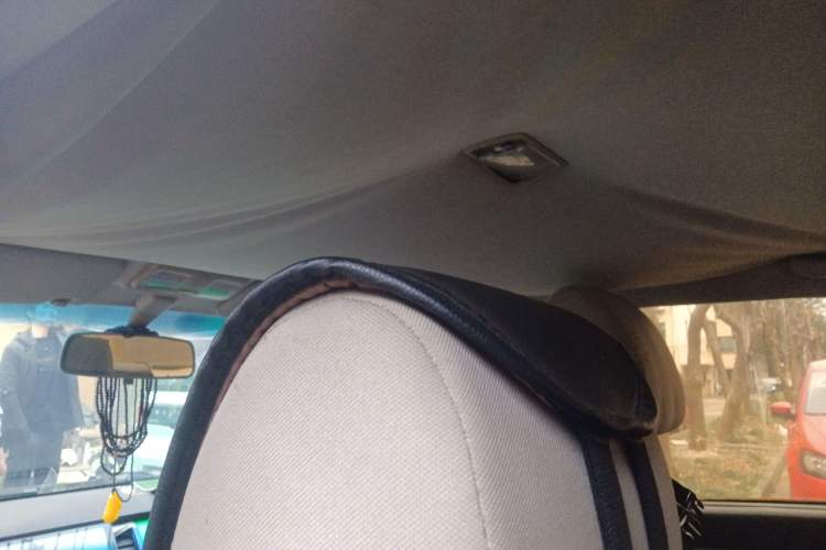 Used Geely Auto Ocean 2015 1.5L Manual Entry-Level Model Headliner