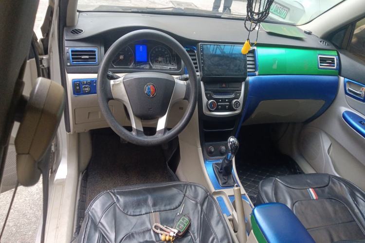Used Geely Auto Ocean 2015 1.5L Manual Entry-Level Model Steering Wheel