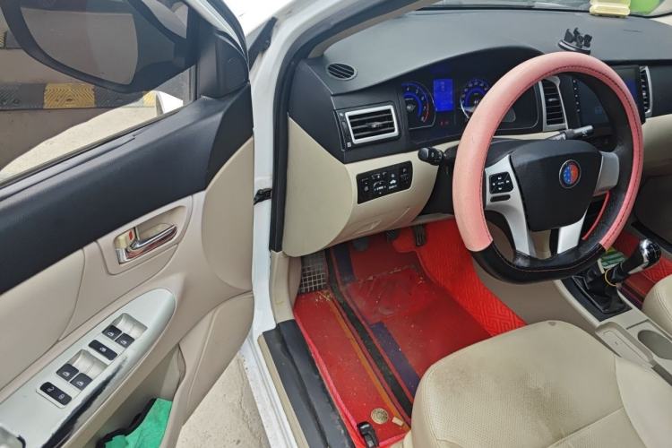 Used Geely Auto Ocean 2015 1.5L Manual Elite Model Driver Seat