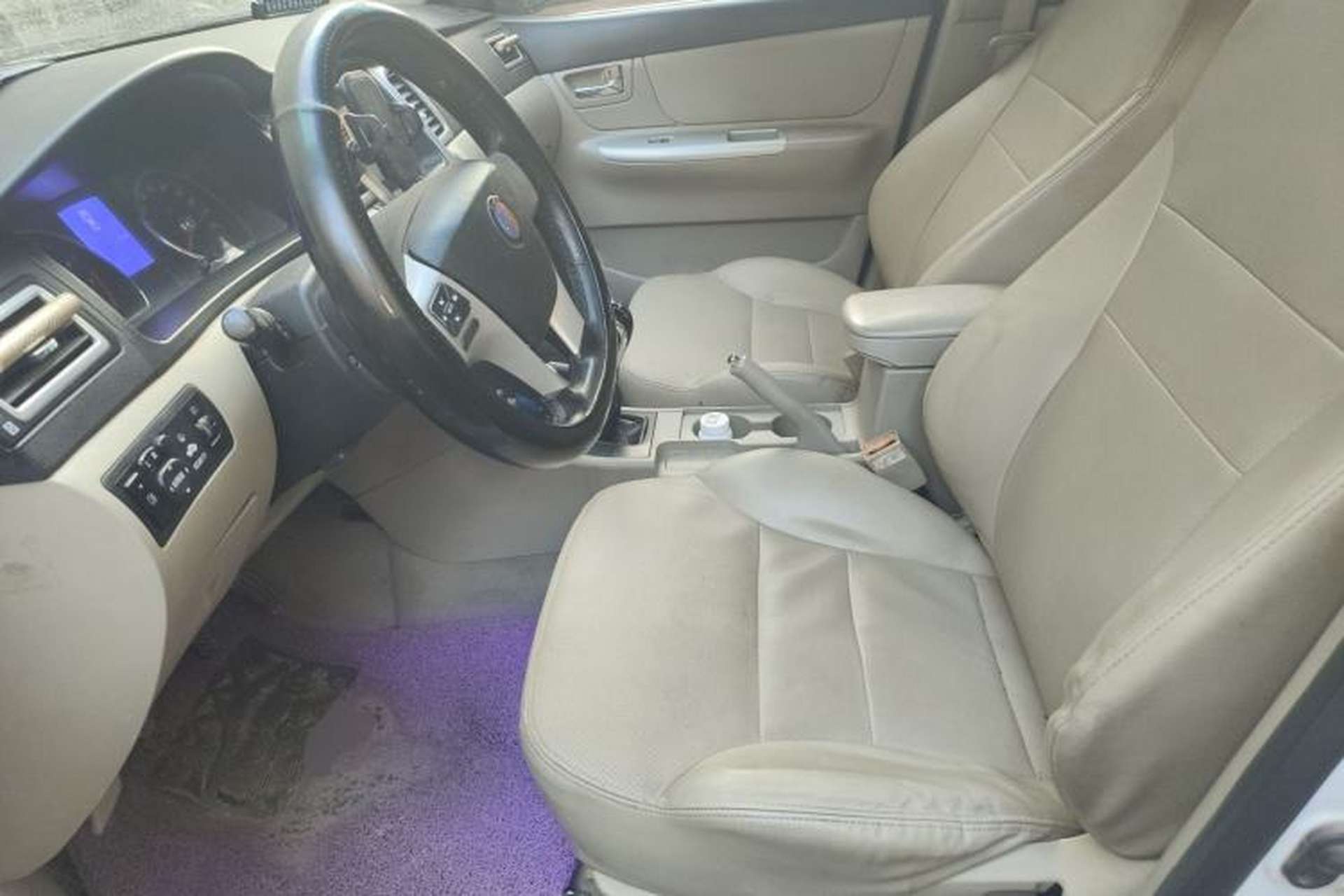 Used Geely Auto Ocean 2015 1.5L Manual Elite Model Left Front Seat