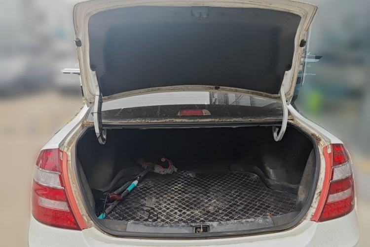 Used Geely Auto Ocean 2015 1.5L Manual Elite Model Trunk