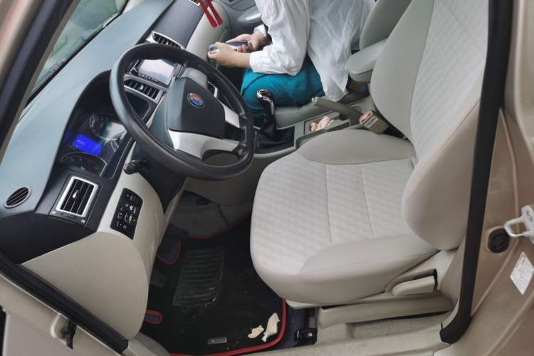 Used Geely Auto Ocean 2015 1.5L Manual Entry-Level Model Left Front Seat