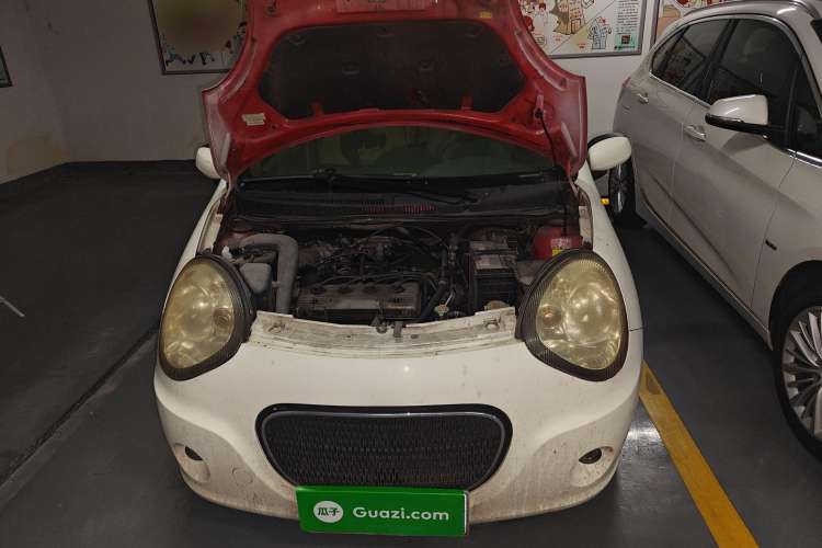 Used Geely Auto Panda 2010 "Love Her" Edition 1.3L Automatic Comfort Version Engine Bay