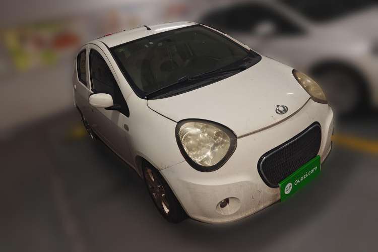 Used Geely Auto Panda 2010 "Love Her" Edition 1.3L Automatic Comfort Version Front Right 45 Deg