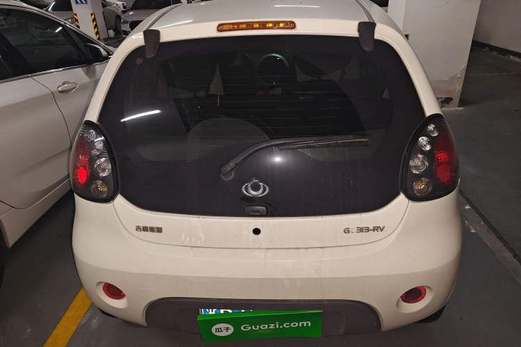 Used Geely Auto Panda 2010 "Love Her" Edition 1.3L Automatic Comfort Version Trunk
