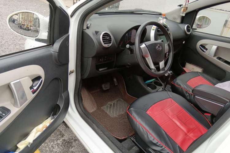 Used Geely Auto Panda 2015 1.5L Automatic Cool & Fun Edition Driver Seat