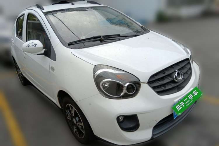 Used Geely Auto Panda 2015 1.5L Automatic Cool & Fun Edition Front Right 45 Deg