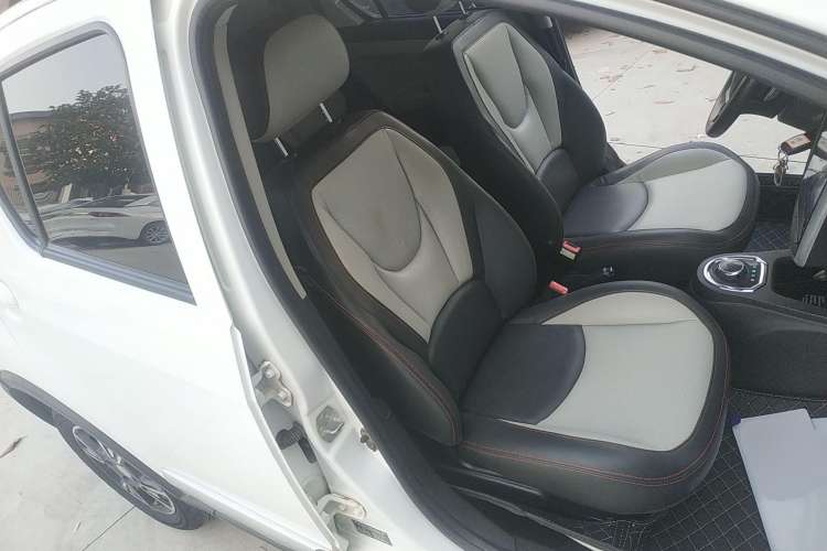 Used Geely Auto Panda 2016 1.0L IMT Cool Fun Edition Right Front Seat