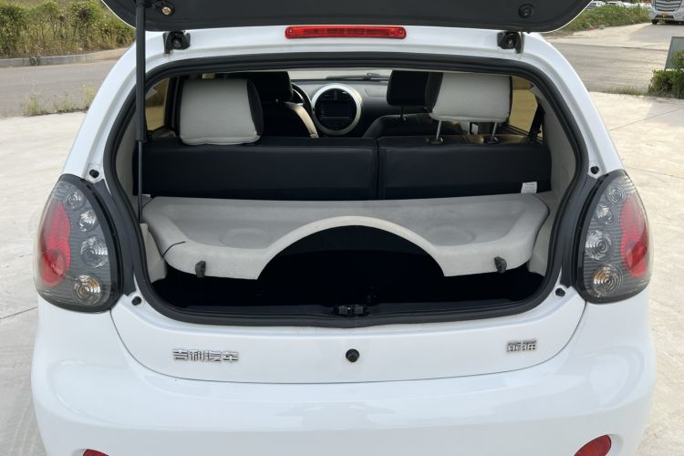 Used Geely Auto Panda 2016 1.0L IMT "Mengdong" Edition Trunk