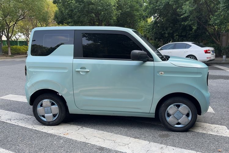 Used Geely Auto Panda 2023 Panda Mini 200km Endurance Bear Exterior 2