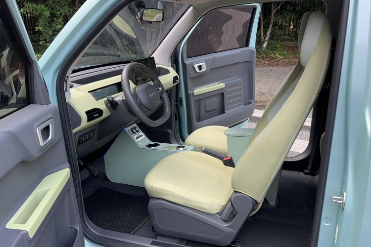 Used Geely Auto Panda 2023 Panda Mini 200km Endurance Bear Interior 1