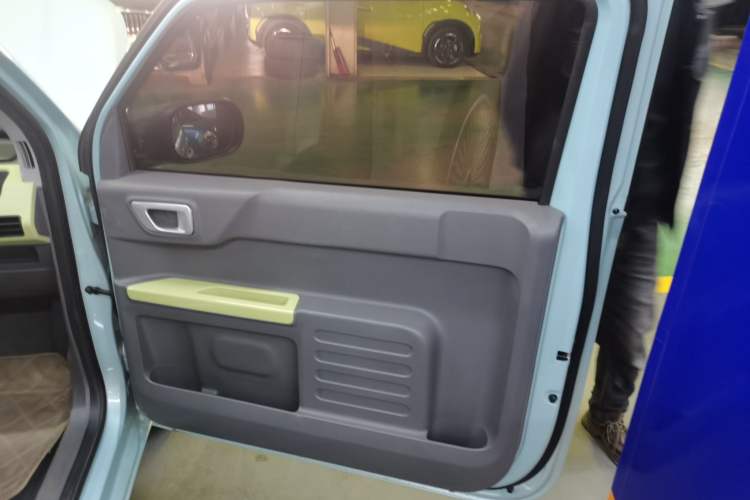 Used Geely Auto Panda 2023 Panda Mini 200km Endurance Bear Interior 6