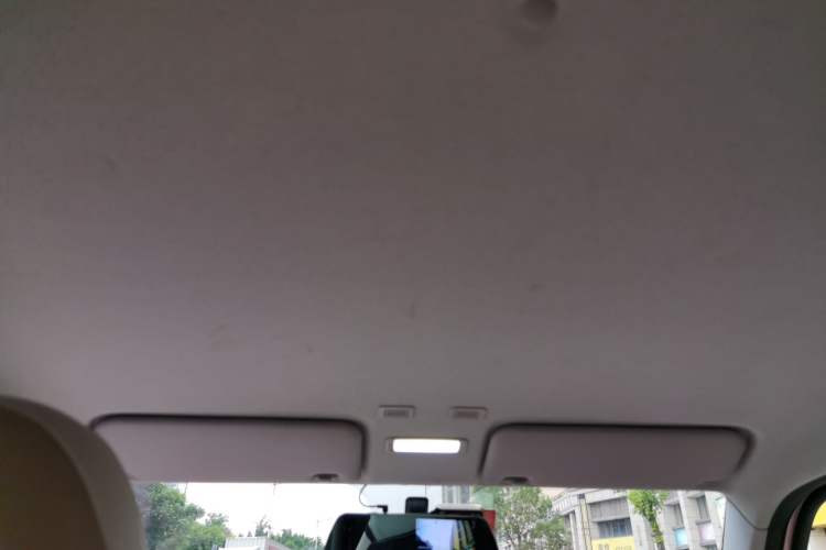 Used Geely Auto Panda 2023 Panda Mini 200km Endurance Bear Headliner