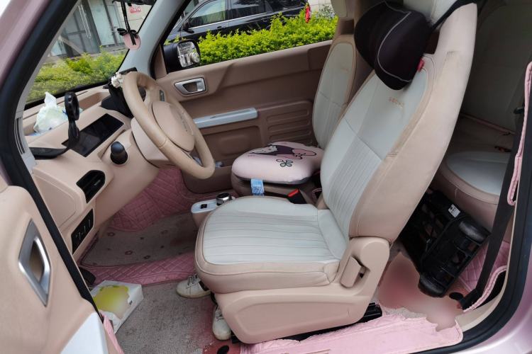 Used Geely Auto Panda 2023 Panda Mini 200km Endurance Bear Left Front Seat