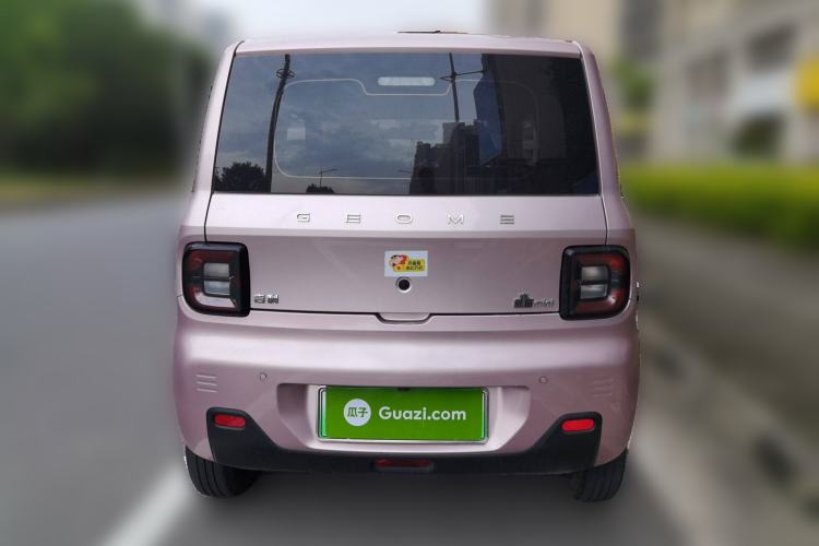 Used Geely Auto Panda 2023 Panda Mini 200km Endurance Bear Rear