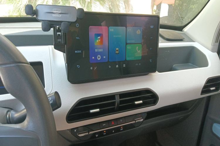 Used Geely Auto Panda 2023 Panda Mini 120km Asian Games Edition Audio And AC Panel